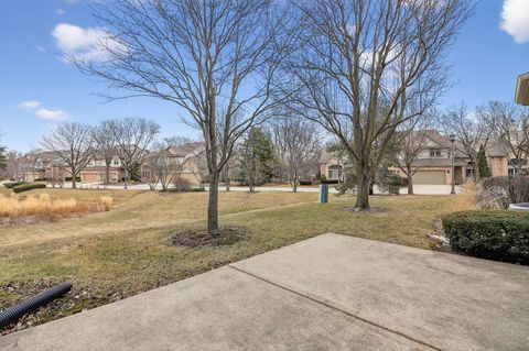 Tiny photo for 4937 COMMONWEALTH Avenue, Western Springs, IL 60558 (MLS # 12577622)