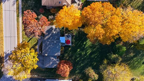 Tiny photo for 817 Woodland Hills Road, Batavia, IL 60510 (MLS # 12505707)