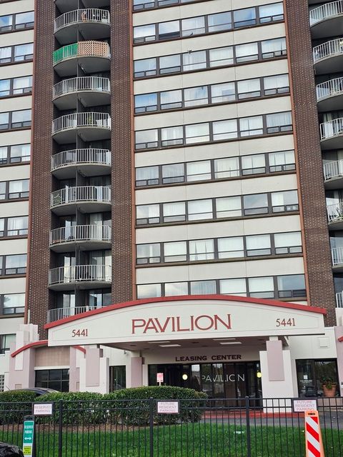 5441 N East River Road 106 Chicago IL 60656