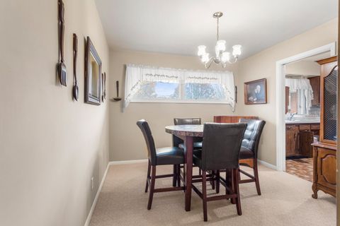 Tiny photo for 1910 Garling Drive, Bloomington, IL 61701 (MLS # 12510065)