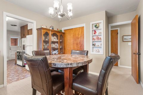 Tiny photo for 1910 Garling Drive, Bloomington, IL 61701 (MLS # 12510065)