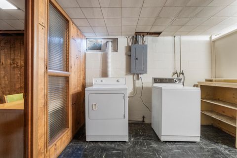 Tiny photo for 1910 Garling Drive, Bloomington, IL 61701 (MLS # 12510065)