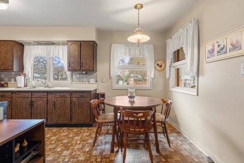 Tiny photo for 1910 Garling Drive, Bloomington, IL 61701 (MLS # 12510065)