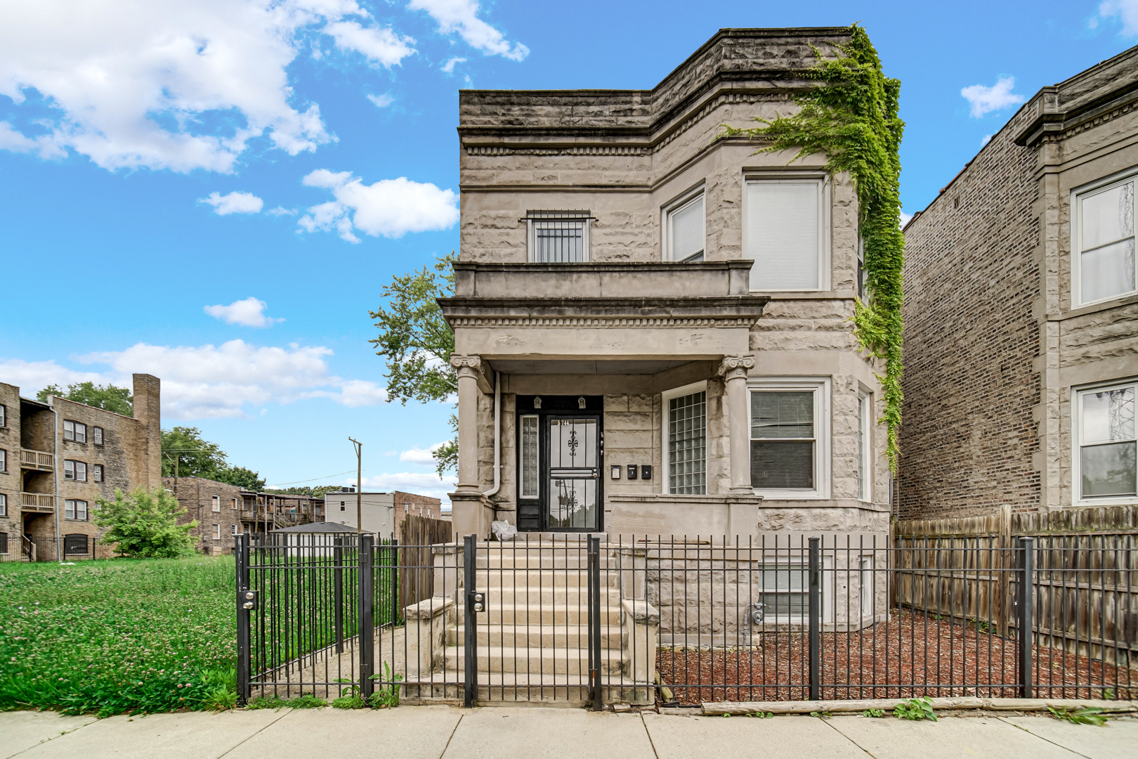 Photo 1 of 31 — 5744 S Green Street, Chicago, IL 60621