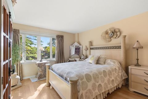 Tiny photo for 44 Park Lane #223, Park Ridge, IL 60068 (MLS # 12499421)