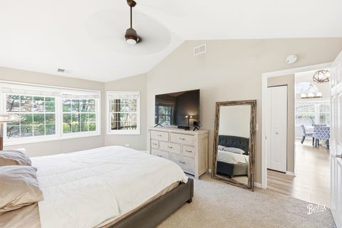 Tiny photo for 3276 N Carriage Way Court #D, Arlington Heights, IL 60004 (MLS # 12622365)