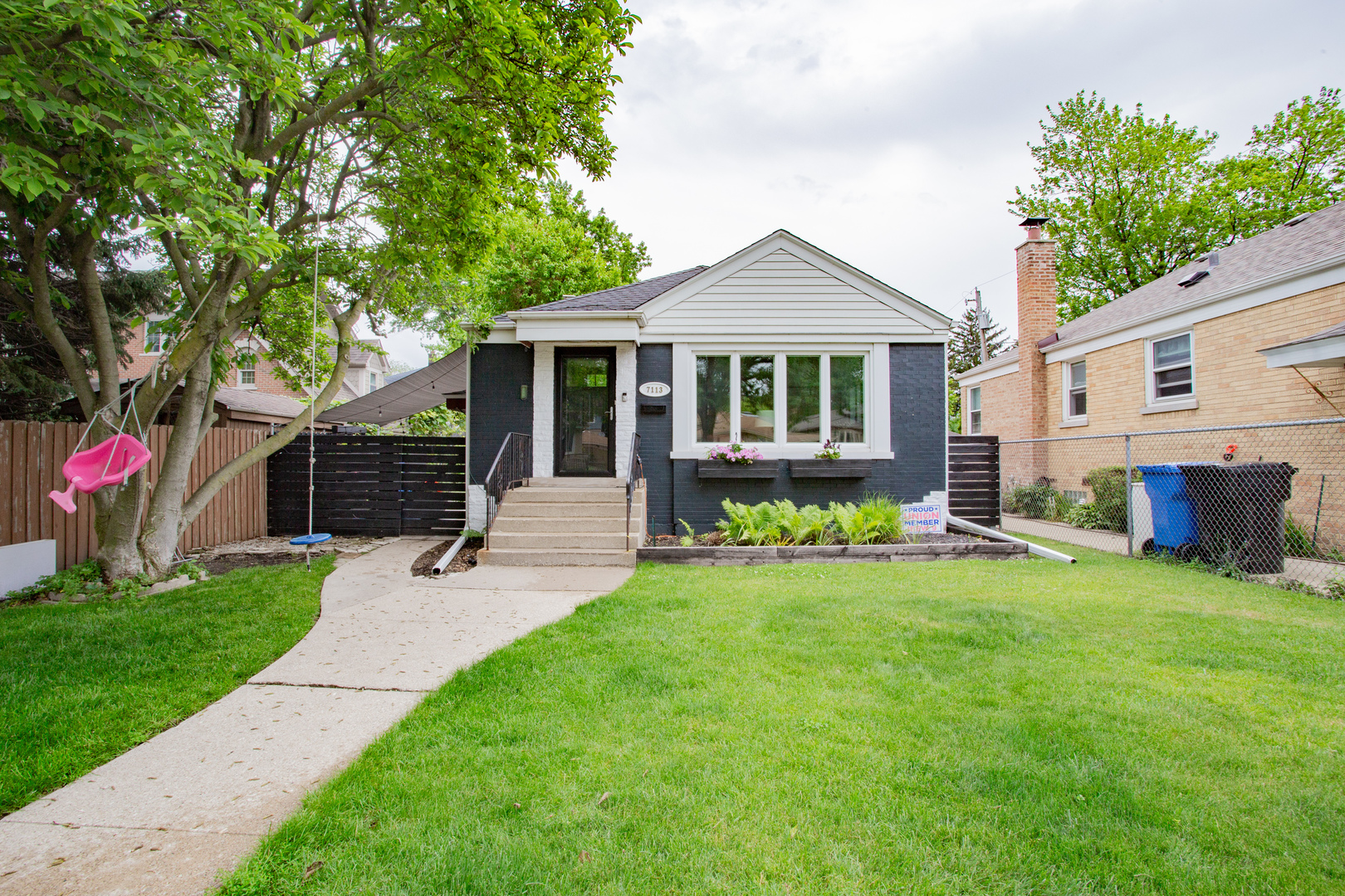 7113 W Talcott Avenue