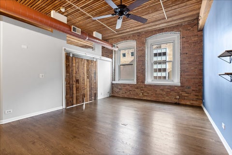 Tiny photo for 900 S Wabash Avenue #303, Chicago, IL 60605 (MLS # 12726273)