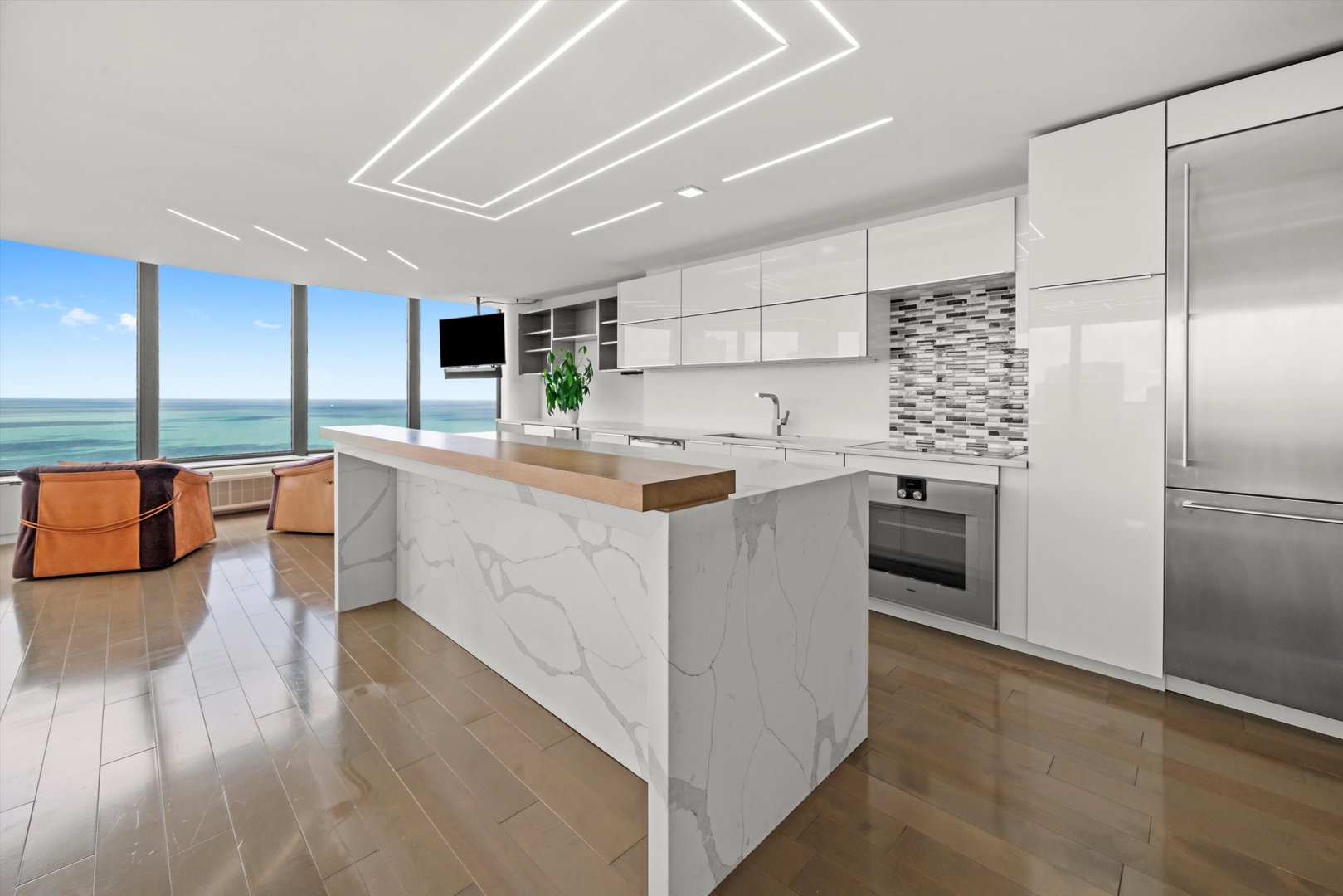 505 N Lake Shore Drive 5202