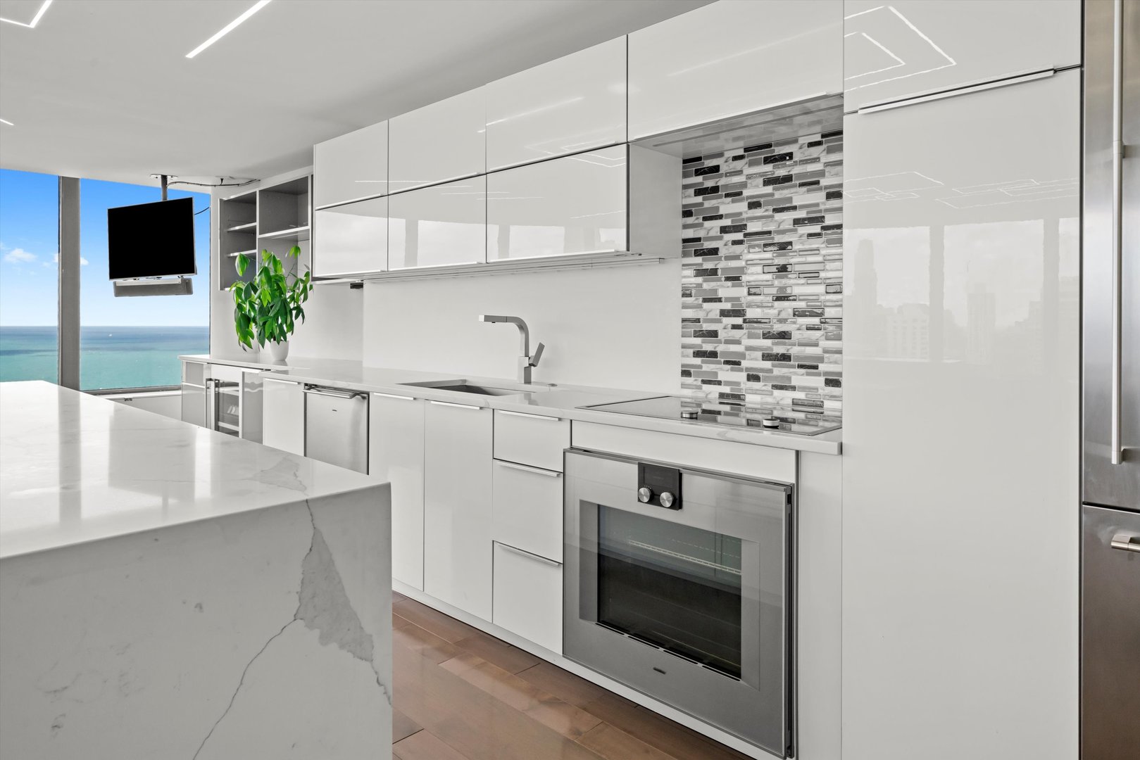 505 N Lake Shore Drive 5202