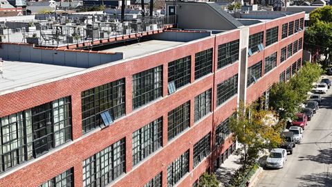 1432 W 21st Street 321 Chicago IL 60608