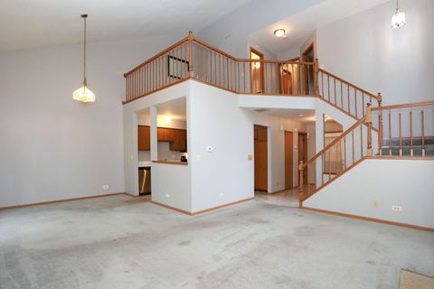 Tiny photo for 704 Shady Oaks Court, Elgin, IL 60120 (MLS # 12694059)