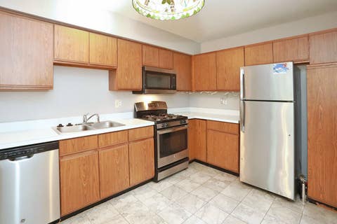 Tiny photo for 704 Shady Oaks Court, Elgin, IL 60120 (MLS # 12694059)
