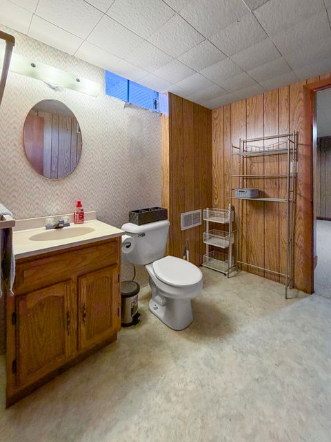 Tiny photo for 1353 Carriage Hill Lane, Freeport, IL 61032 (MLS # 12511617)