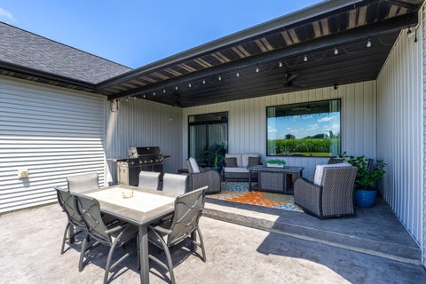 Tiny photo for 920 Muirfield Circle, Eldridge, IA 52722 (MLS # 12753534)