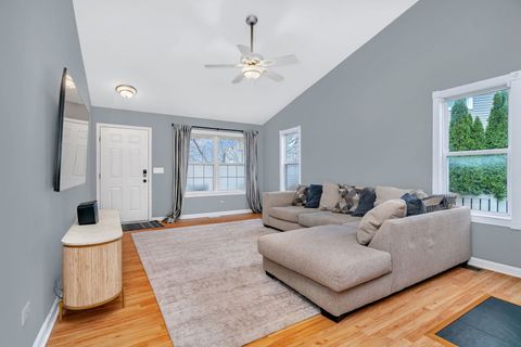 Tiny photo for 1605 Heritage Pointe Court, Plainfield, IL 60586 (MLS # 12523687)