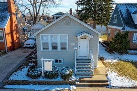 6937 W Summerdale Avenue Chicago IL 60656