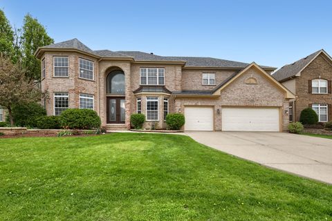 Photo of 155 Michigan Drive, Bloomingdale, IL 60108 (MLS # 12631918)