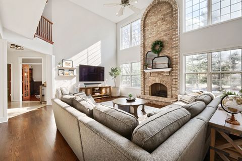 Tiny photo for 155 Michigan Drive, Bloomingdale, IL 60108 (MLS # 12631918)