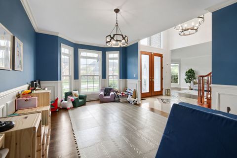 Tiny photo for 155 Michigan Drive, Bloomingdale, IL 60108 (MLS # 12631918)