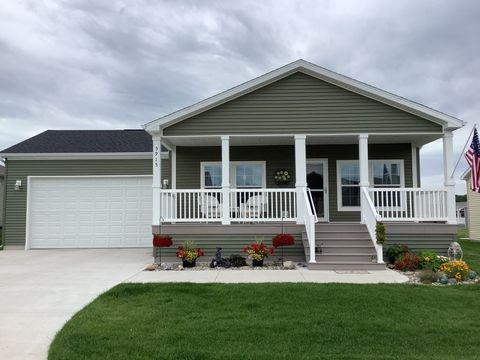 Single Family Residence in Rockford IL 1130 Revell Avenue.jpg