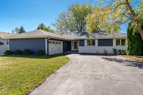 Photo of 5421 FRIENDSWOOD Court, Rockford, IL 61114 (MLS # 12492931)