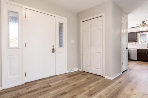 Tiny photo for 5421 FRIENDSWOOD Court, Rockford, IL 61114 (MLS # 12492931)