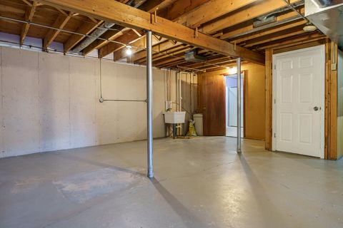 Tiny photo for 5421 FRIENDSWOOD Court, Rockford, IL 61114 (MLS # 12492931)