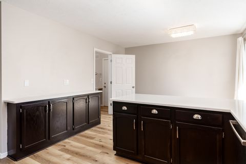 Tiny photo for 5421 FRIENDSWOOD Court, Rockford, IL 61114 (MLS # 12492931)