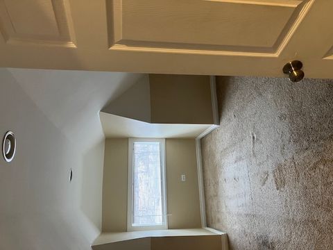 Tiny photo for 8225 S MANISTEE Avenue, Chicago, IL 60617 (MLS # 12510821)