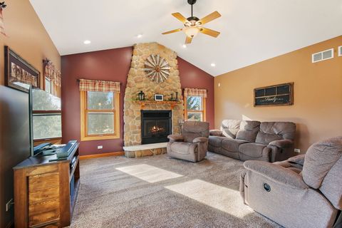 Tiny photo for 22011 Pringle Drive, Marengo, IL 60152 (MLS # 12606413)