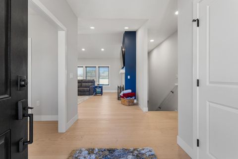 Tiny photo for 606 N Beacon Hill Circle, Urbana, IL 61802 (MLS # 12572775)