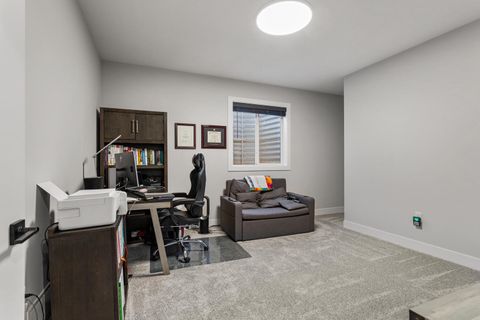 Tiny photo for 606 N Beacon Hill Circle, Urbana, IL 61802 (MLS # 12572775)