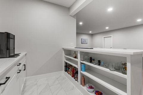 Tiny photo for 606 N Beacon Hill Circle, Urbana, IL 61802 (MLS # 12572775)