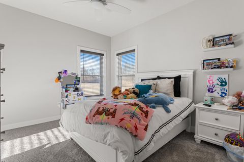 Tiny photo for 606 N Beacon Hill Circle, Urbana, IL 61802 (MLS # 12572775)