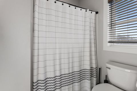 Tiny photo for 606 N Beacon Hill Circle, Urbana, IL 61802 (MLS # 12572775)