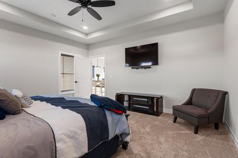 Tiny photo for 606 N Beacon Hill Circle, Urbana, IL 61802 (MLS # 12572775)