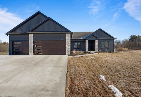 Photo of 606 N Beacon Hill Circle, Urbana, IL 61802 (MLS # 12572775)