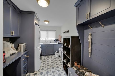 Tiny photo for 3901 White Eagle Drive, Naperville, IL 60564 (MLS # 12492270)