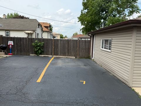 Tiny photo for 1617 N 35th Avenue, Melrose Park, IL 60160 (MLS # 12675899)