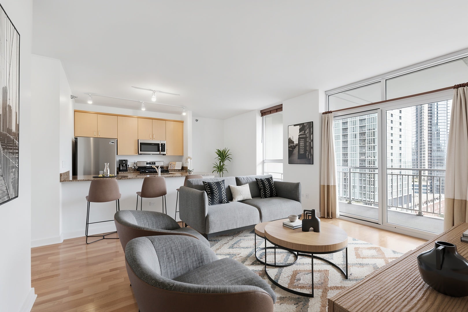 330 W GRAND Avenue 1403