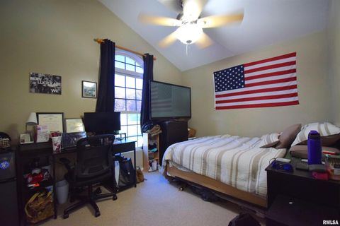 Tiny photo for 10341 N Puckett Lane, Mt Vernon, IL 62864 (MLS # EB460187)