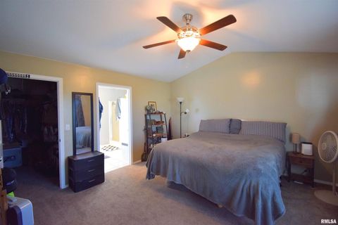 Tiny photo for 10341 N Puckett Lane, Mt Vernon, IL 62864 (MLS # EB460187)