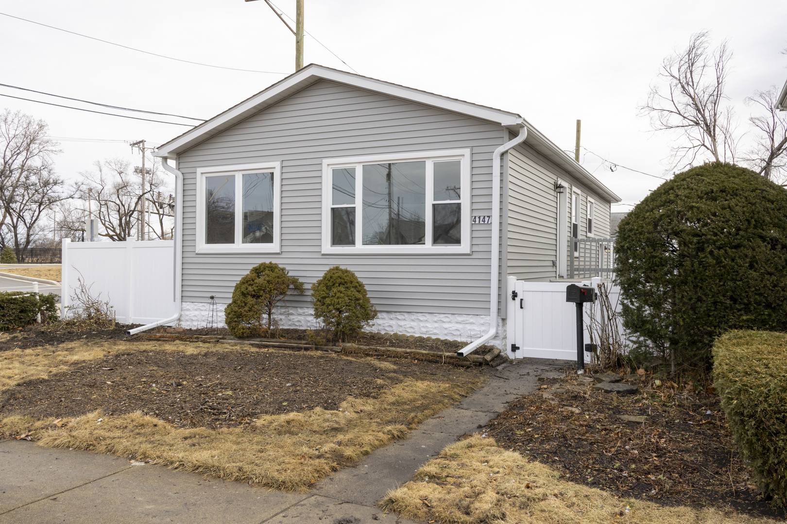 Listing image 6