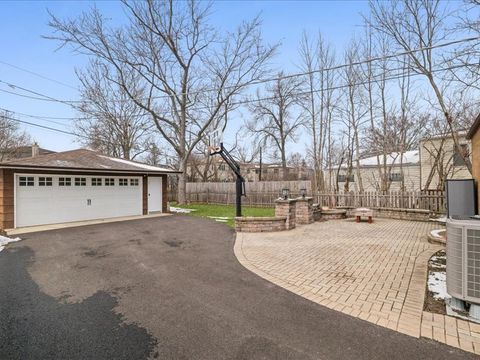 Tiny photo for 1320 Ferndale Avenue, Highland Park, IL 60035 (MLS # 12517587)