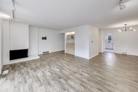 Tiny photo for 2006 Post Oak Place, Schaumburg, IL 60173 (MLS # 12594006)