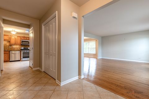 Tiny photo for 1128 Aegean Drive, Schaumburg, IL 60193 (MLS # 12612590)
