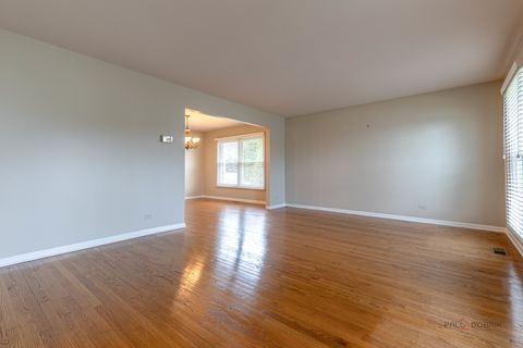 Tiny photo for 1128 Aegean Drive, Schaumburg, IL 60193 (MLS # 12612590)