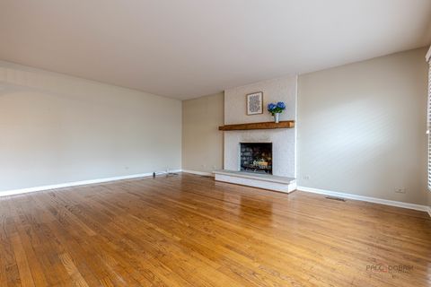Tiny photo for 1128 Aegean Drive, Schaumburg, IL 60193 (MLS # 12612590)