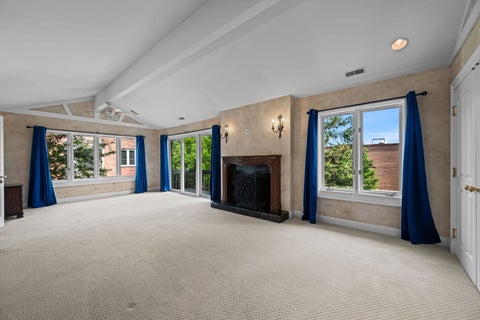 Tiny photo for 1653 N Belmont Court, Arlington Heights, IL 60004 (MLS # 12684661)